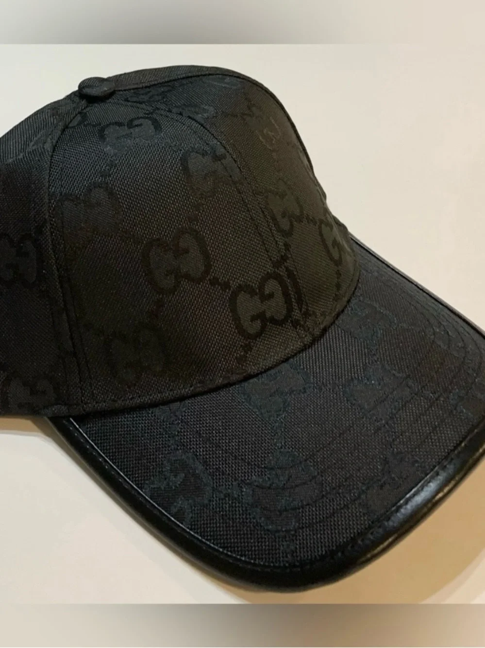 Gucci GG baseball cap unisex NWT med